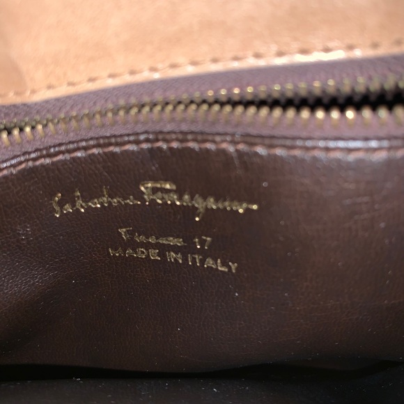 Salvatore Ferragamo Vintage Tan/Beige bag - Picture 4 of 5